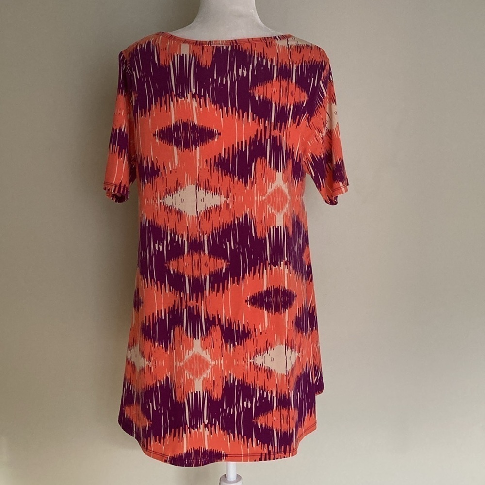 Lularoe Perfect Tee - Picture 5 of 12